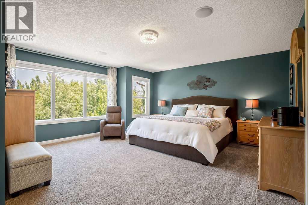 Single Family House for Sale in  Cranleigh Manor SE Cranston Calgary 