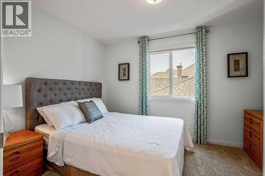 Single Family House for Sale in  Cranleigh Manor SE Cranston Calgary 