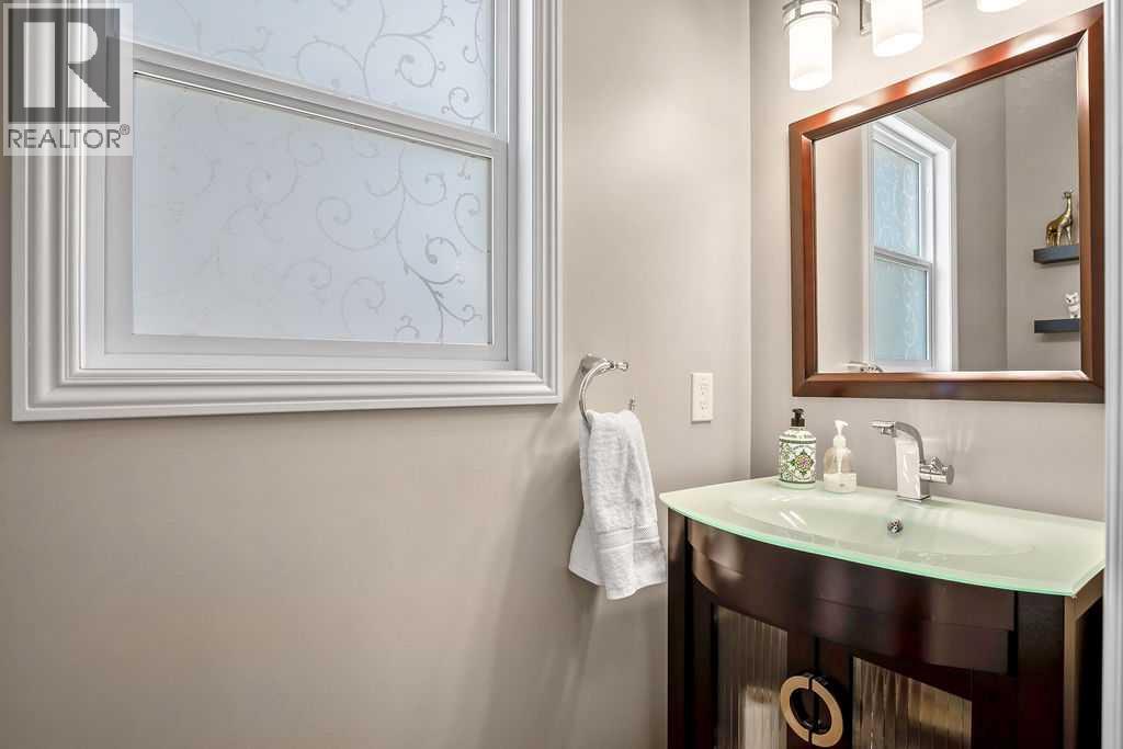 Single Family House for Sale in  Cranleigh Manor SE Cranston Calgary 