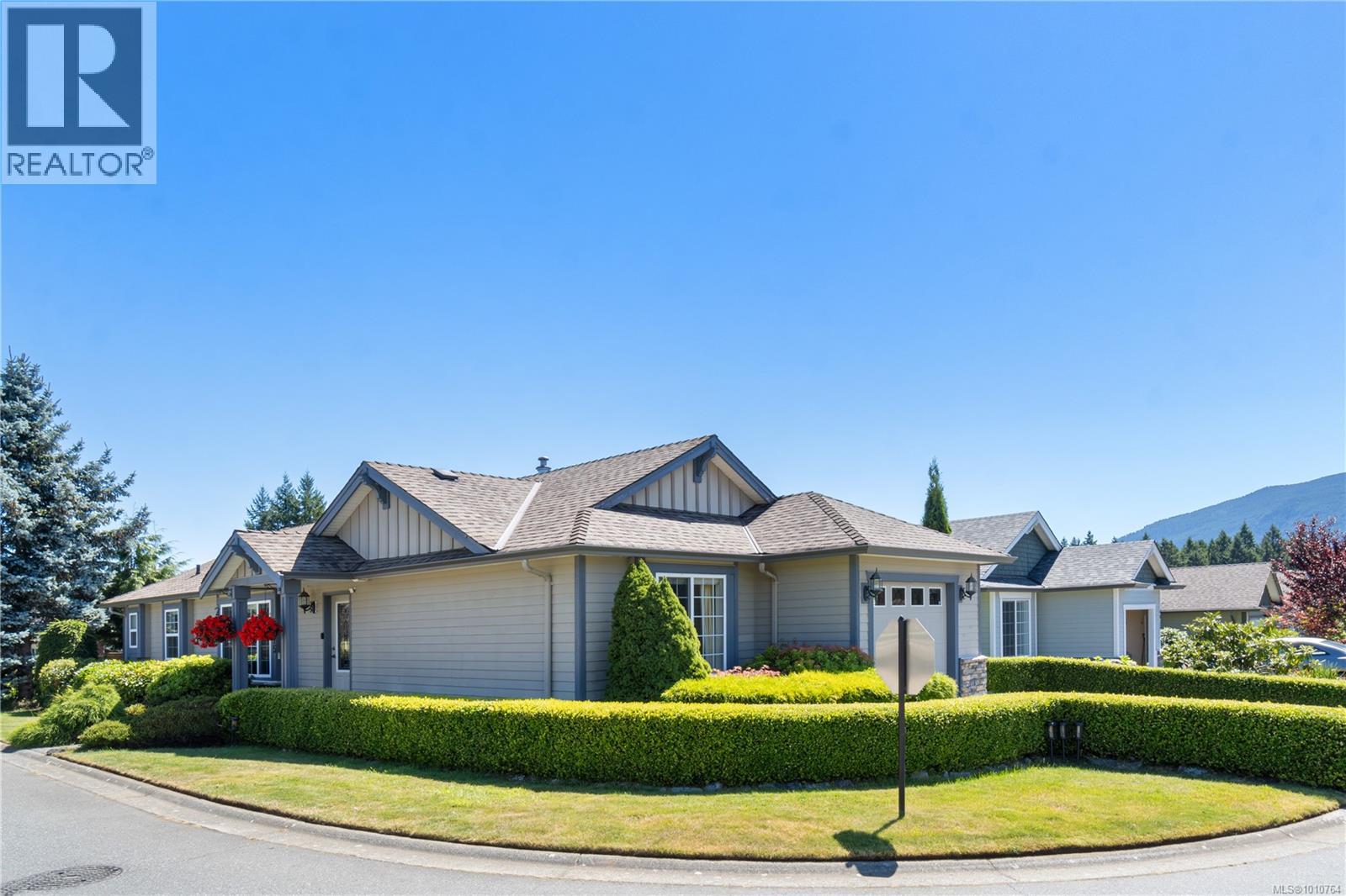Photo 12 of 3975 Magnolia Dr, Nanaimo BC