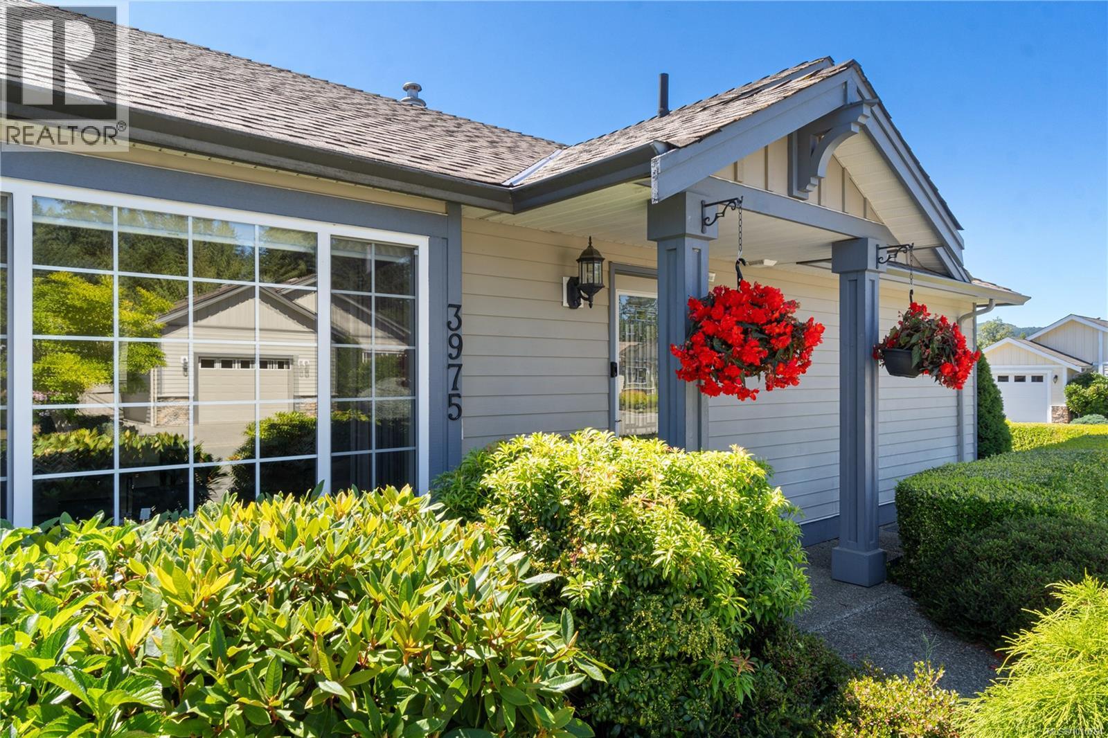 Photo 30 of 3975 Magnolia Dr, Nanaimo BC