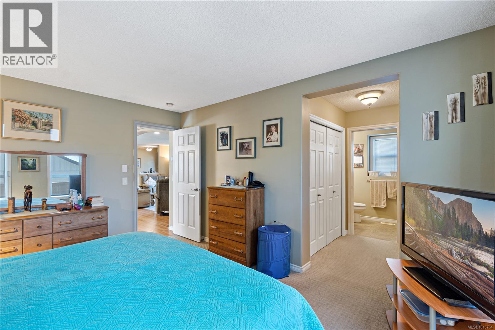 Photo 6 of 3975 Magnolia Dr, Nanaimo BC