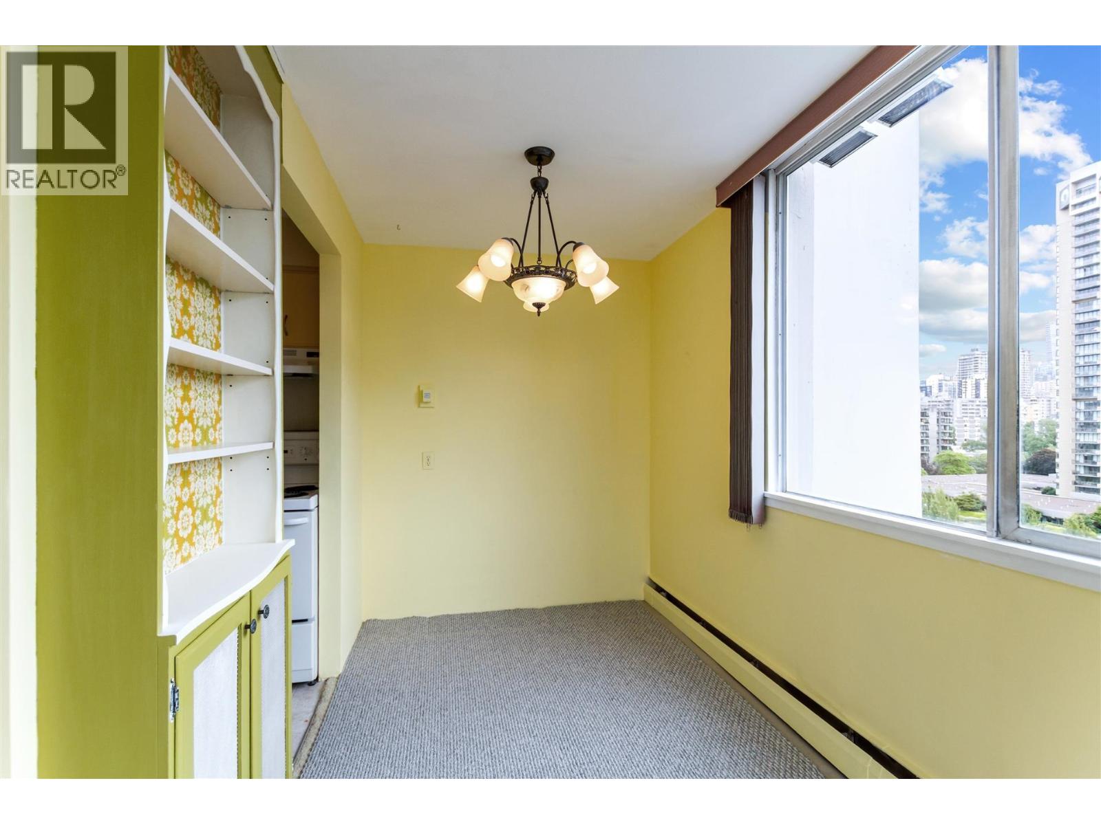 Photo 5 of 1202 1850 Comox Street, Vancouver BC