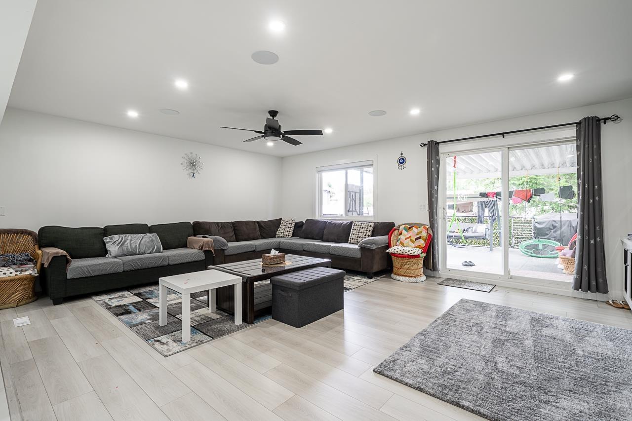 Photo 10 of 8736 140 A Street, Surrey BC