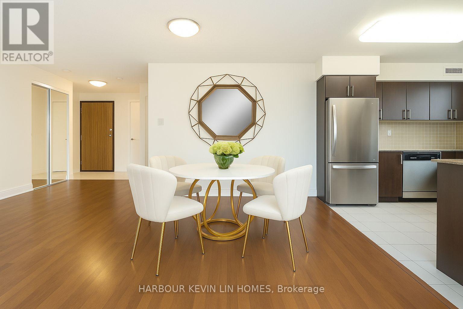 Photo 12 of 917 60 South Town Centre Boulevard, Markham ON