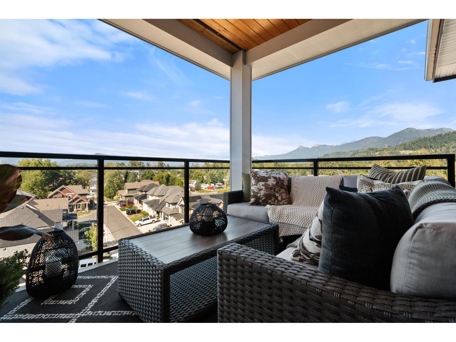 610 6045 CHILLIWACK RIVER ROAD, Sardis South, Chilliwack