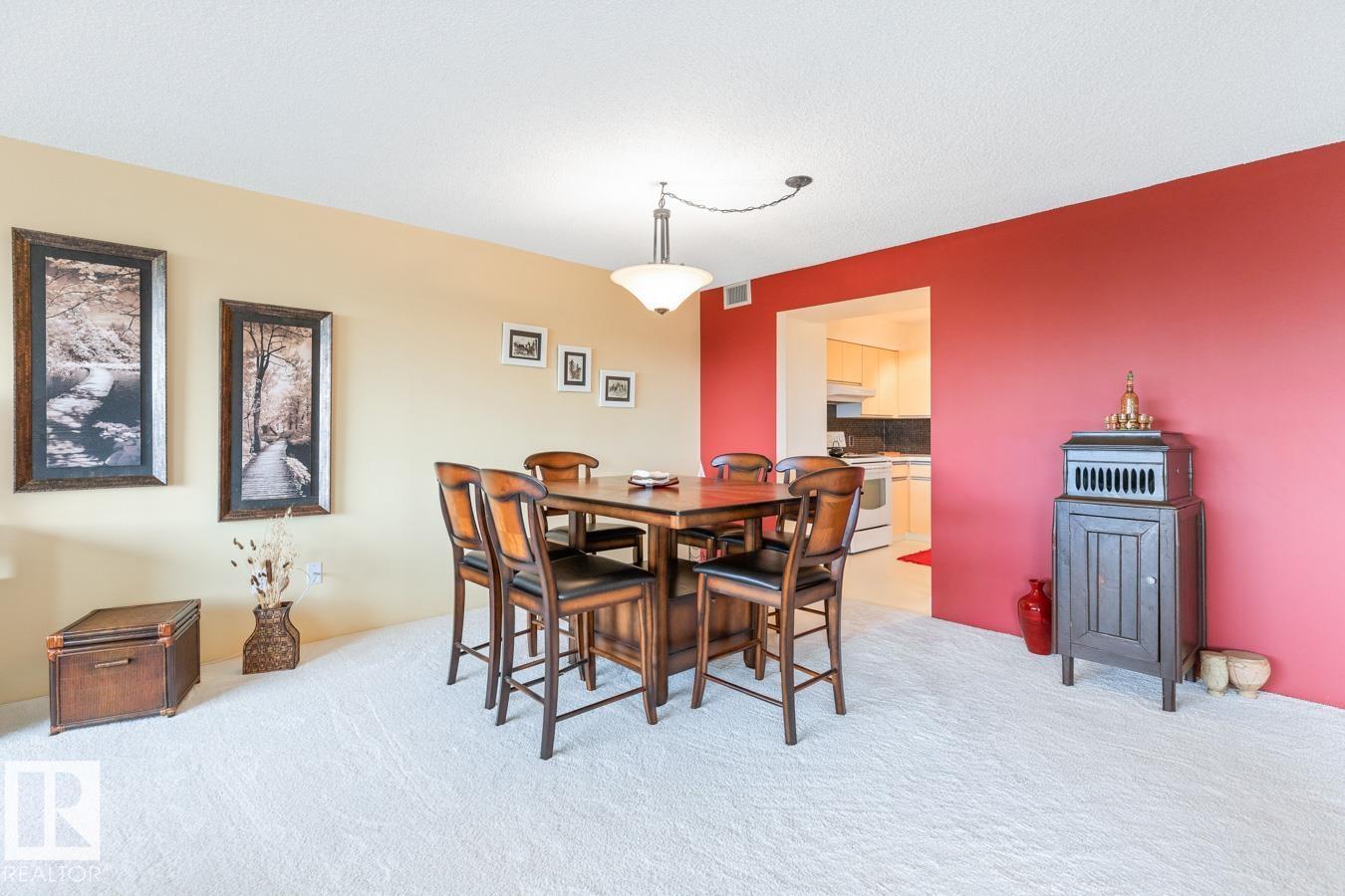 Photo 23 of 402 9929 Saskatchewan Dr Nw, Edmonton AB