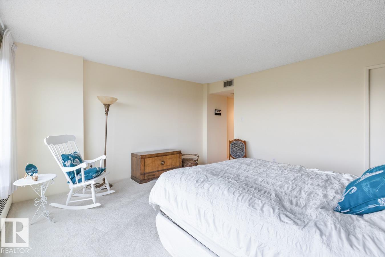Photo 31 of 402 9929 Saskatchewan Dr Nw, Edmonton AB