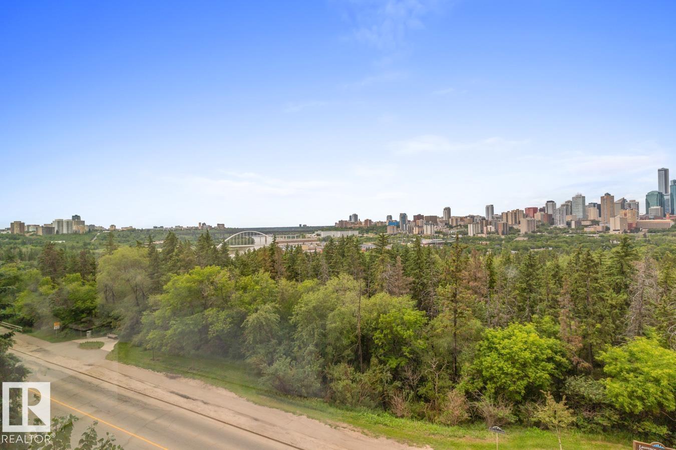 Photo 33 of 402 9929 Saskatchewan Dr Nw, Edmonton AB
