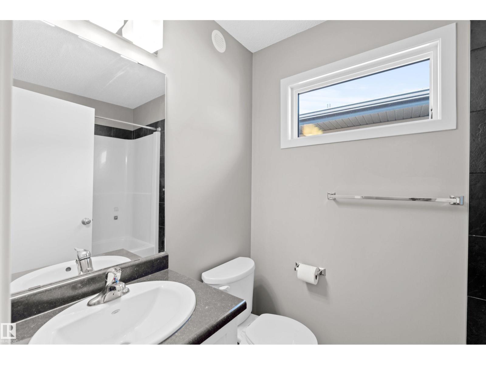 Photo 2 of 4320 Annett Cm Sw, Edmonton AB