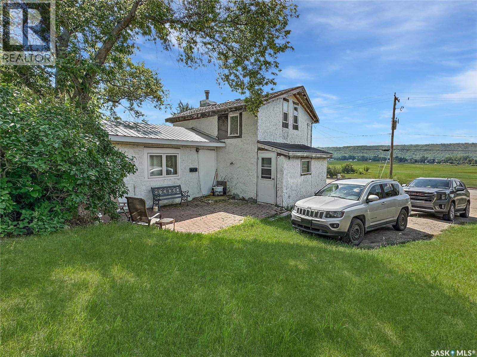 Photo 2 of 118 Ellisboro Trail, Lebret SK
