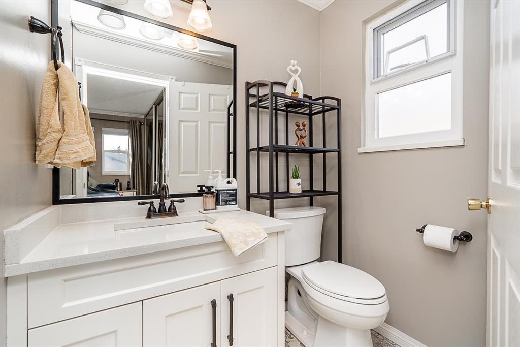 Photo 14 of 8095 138 Street, Surrey BC