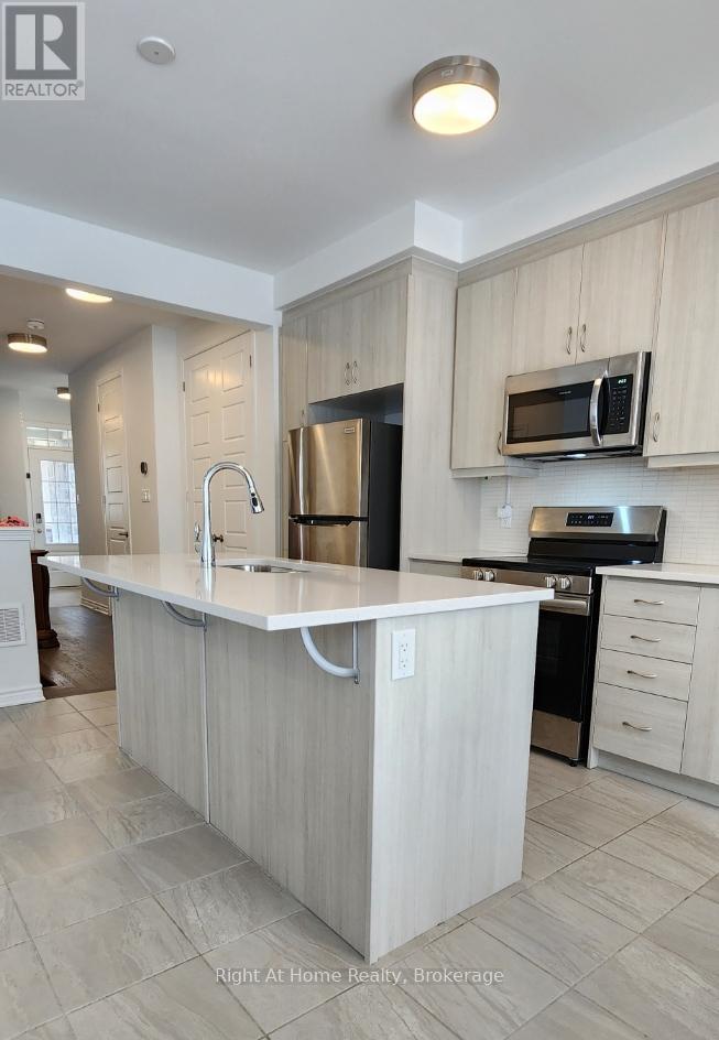 Photo 39 of 1242 Wheat Boom Drive, Oakville ON
