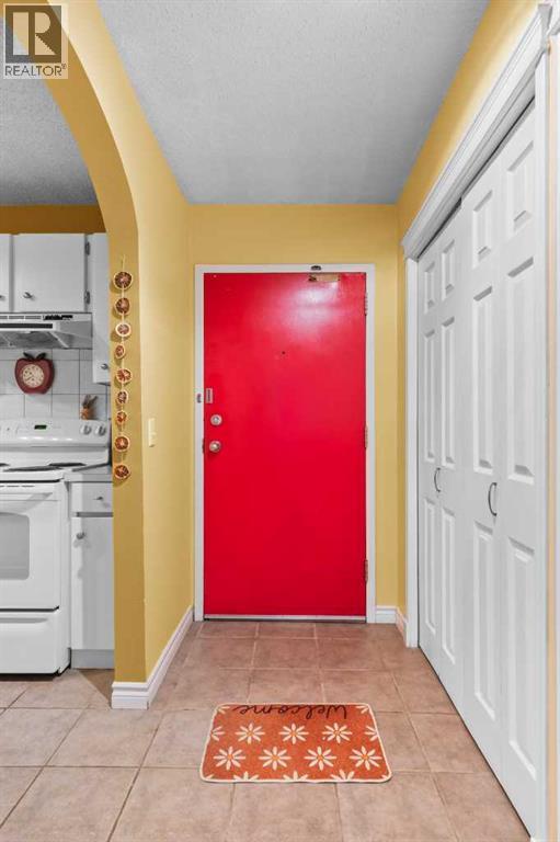 Single Family House for Sale in   Erlton Court SW Parkhill Calgary 