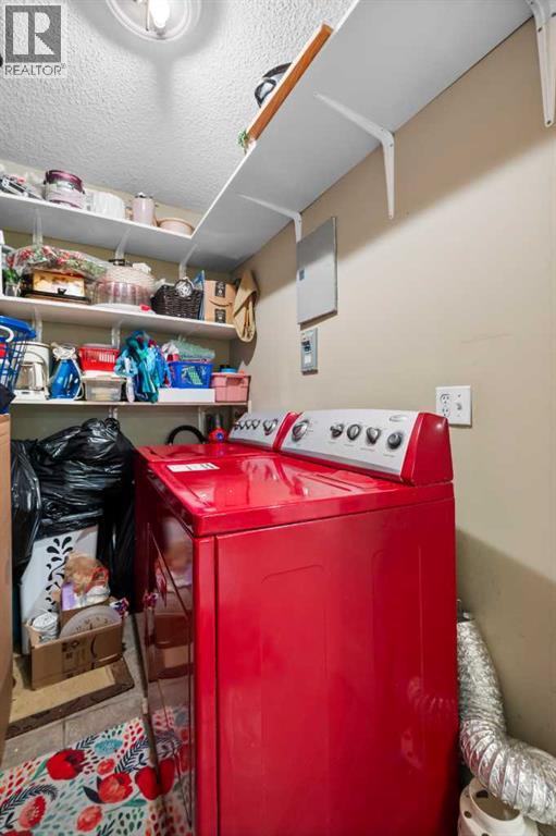 Single Family House for Sale in   Erlton Court SW Parkhill Calgary 