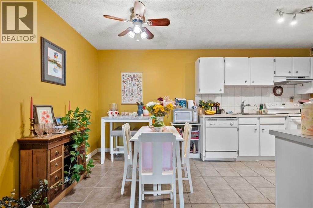 Single Family House for Sale in   Erlton Court SW Parkhill Calgary 