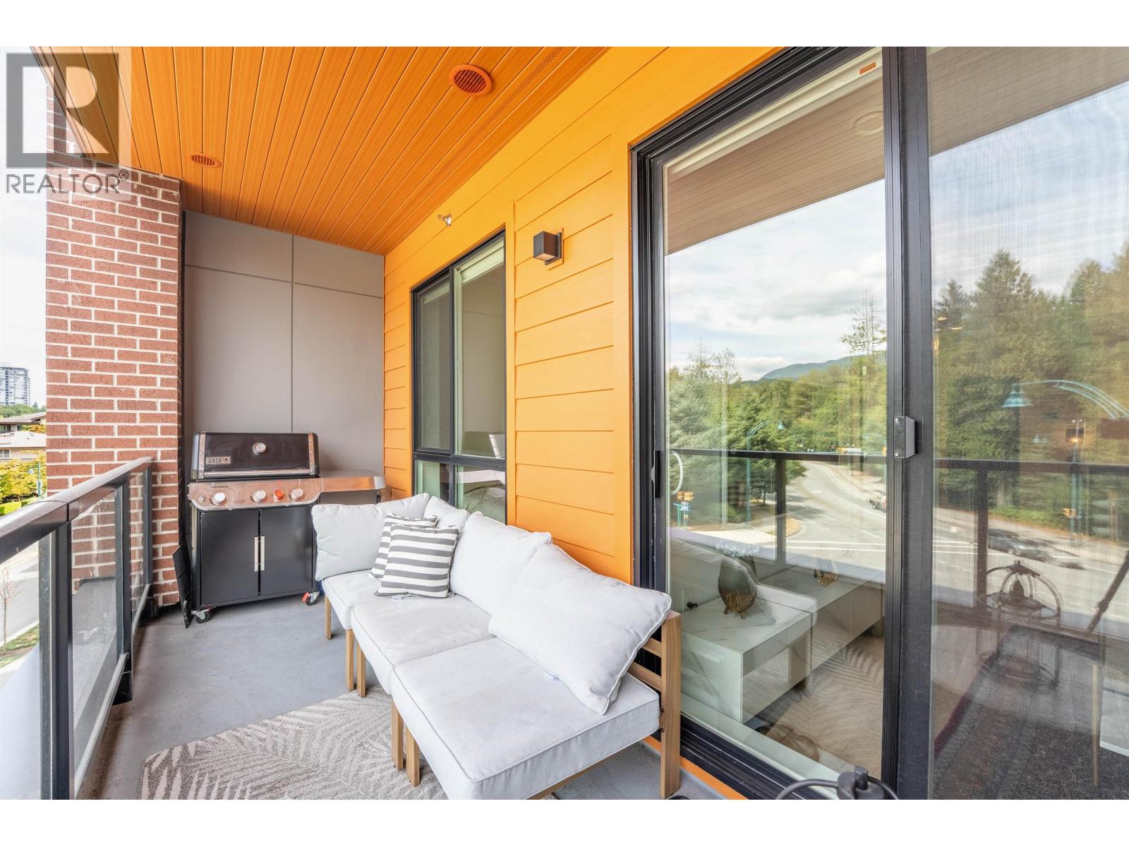 Photo 12 of 319 55 Klahanie Drive, Port Moody BC