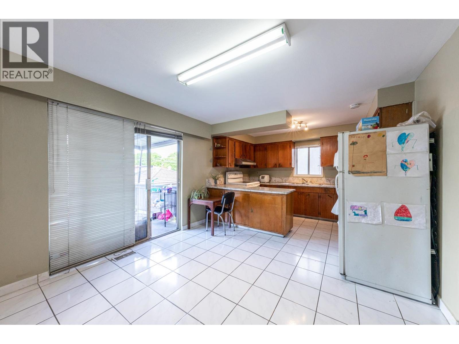 Photo 12 of 4005 Alice Street, Vancouver BC
