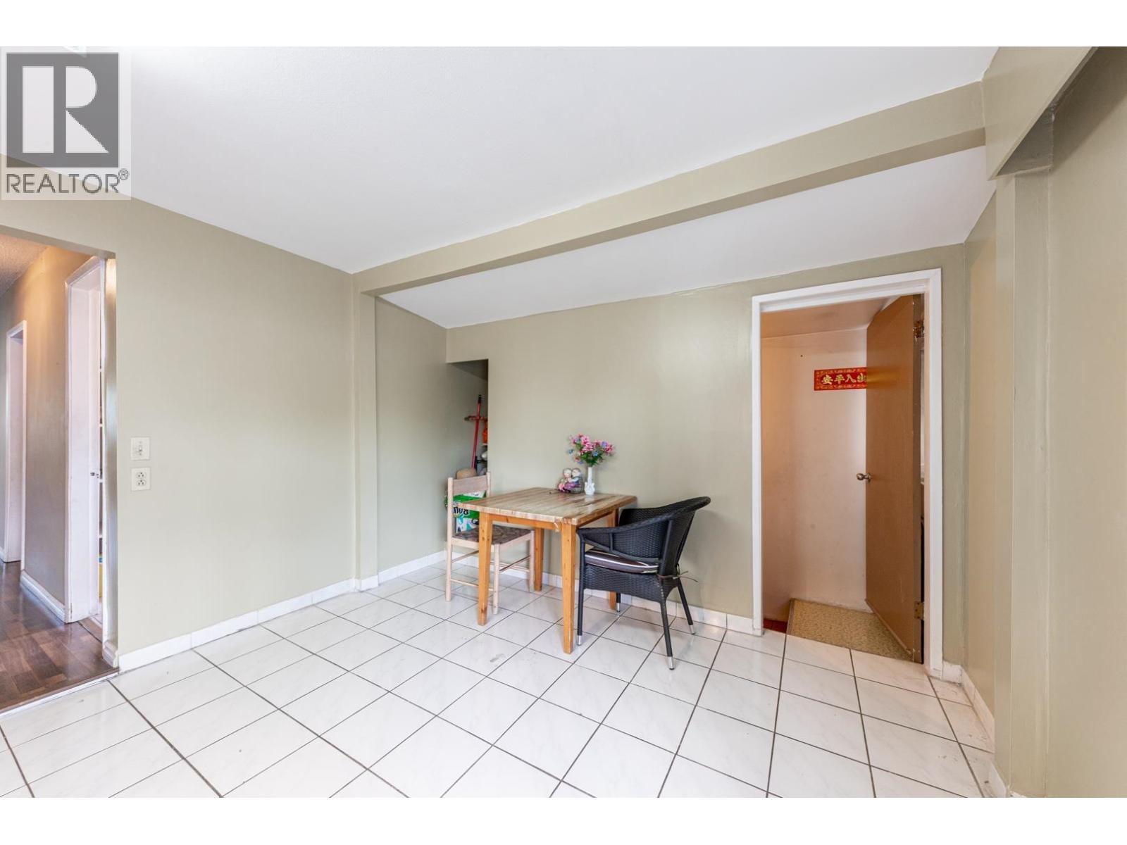 Photo 15 of 4005 Alice Street, Vancouver BC