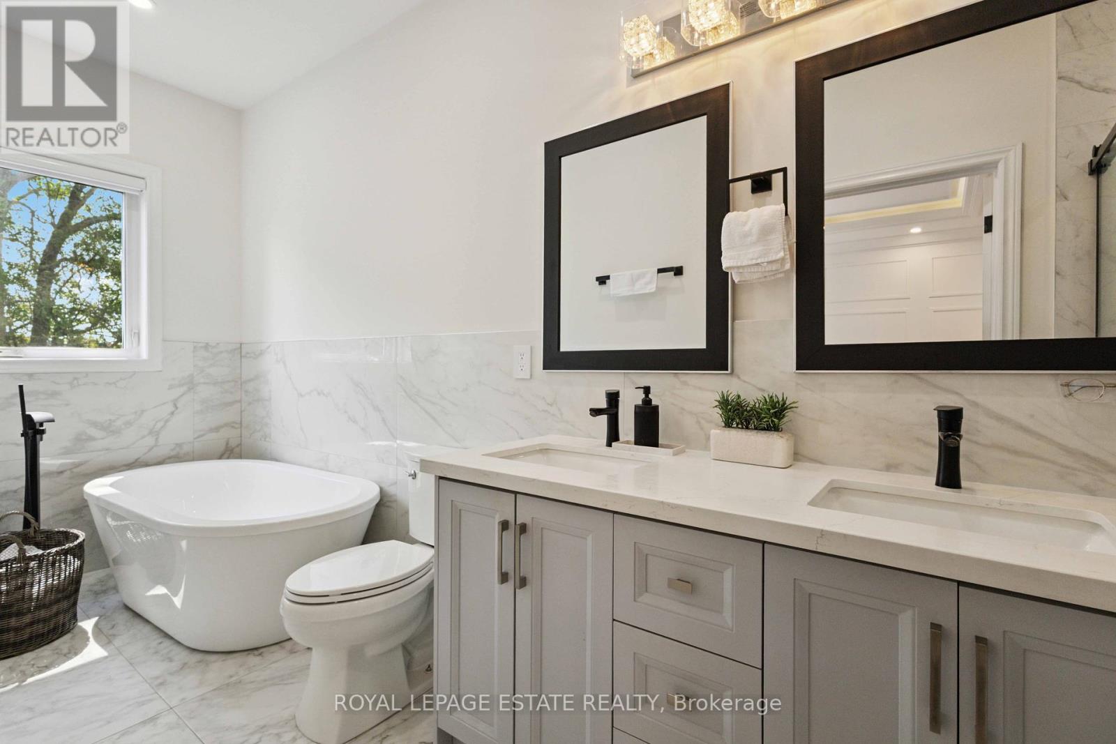 Photo 35 of 147 Mcintosh Street, Toronto ON