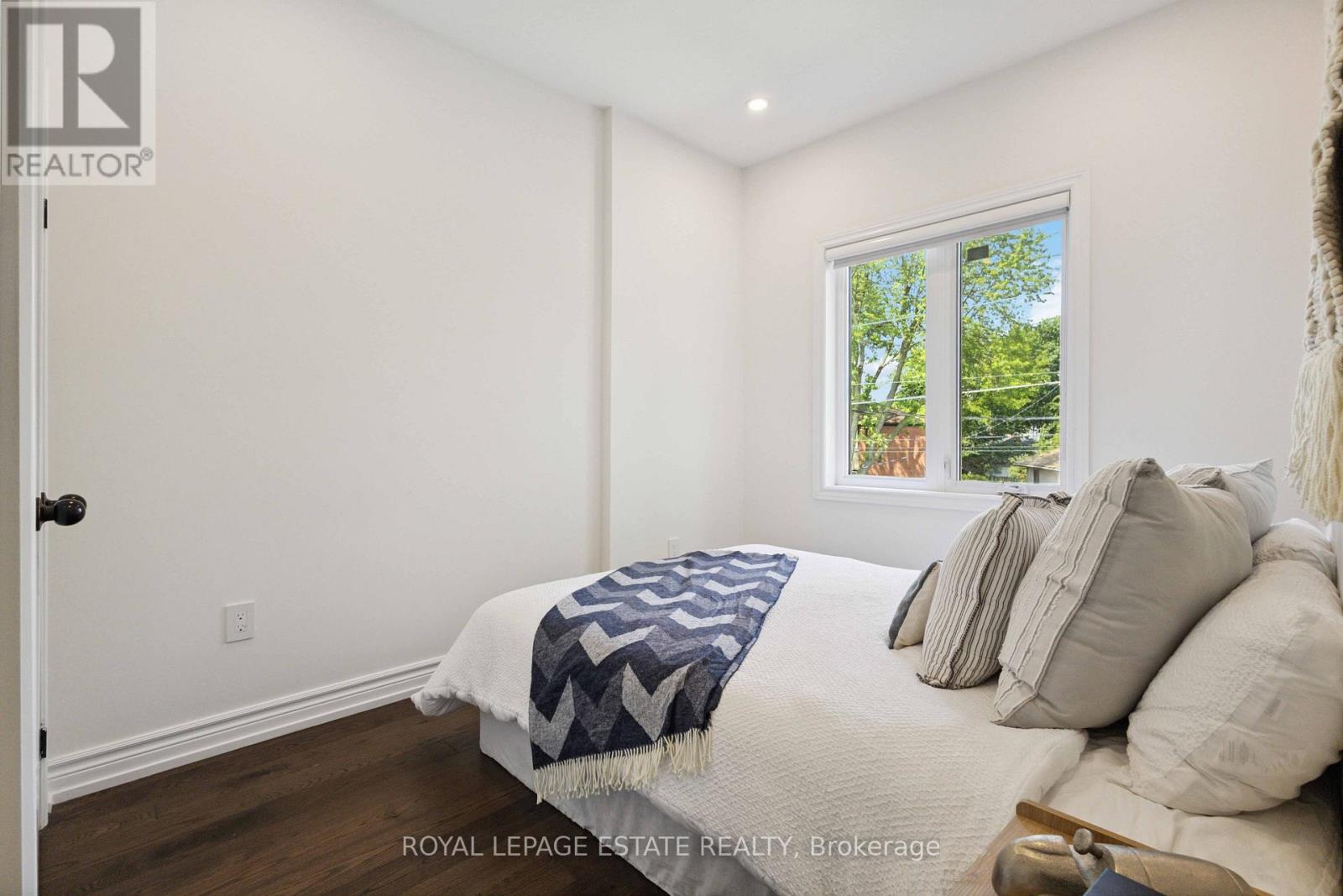 Photo 28 of 147 Mcintosh Street, Toronto ON