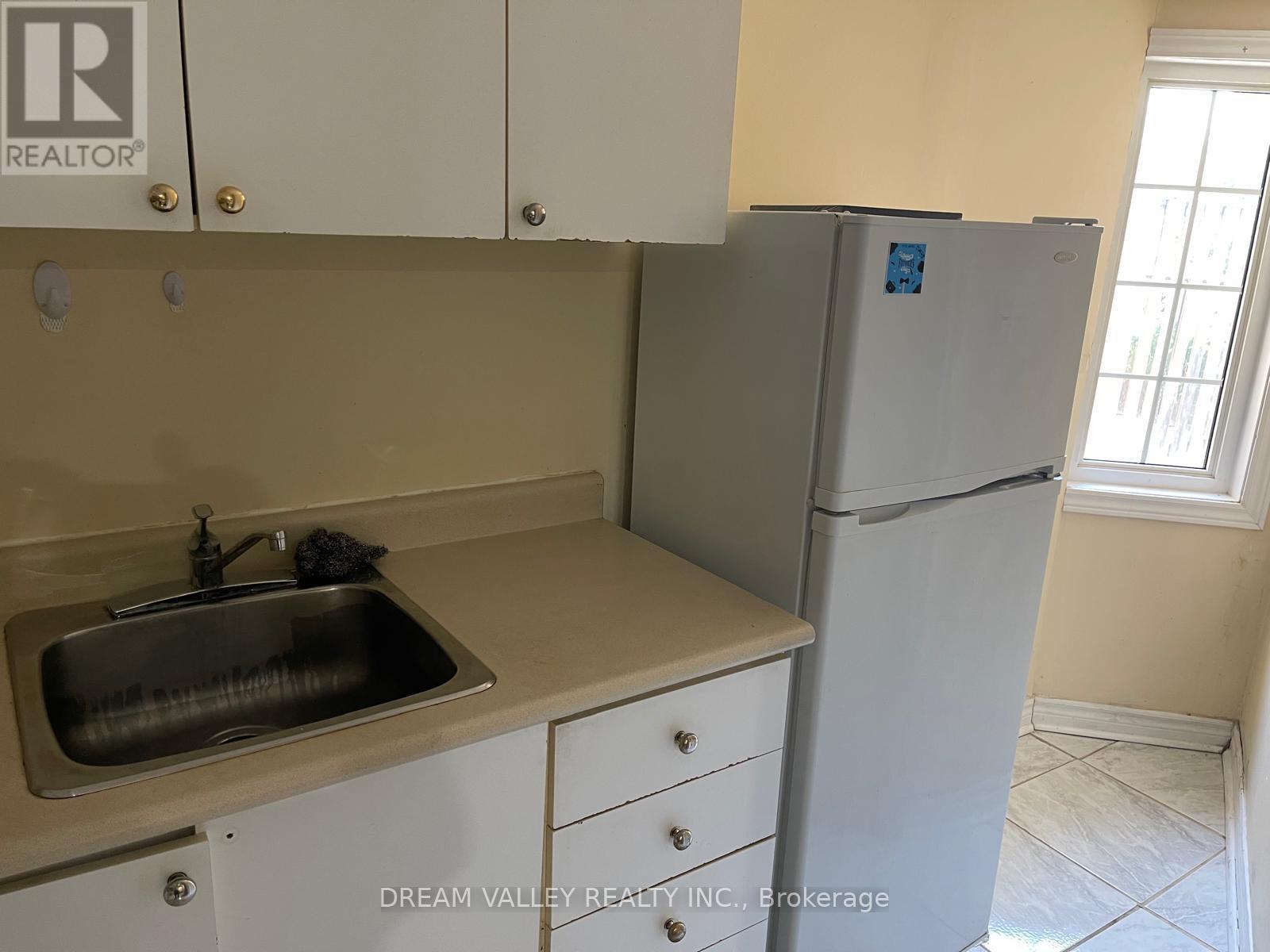 Photo 8 of Bsmt 341 Elson Street, Markham ON