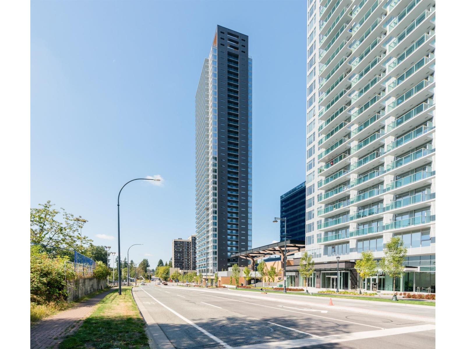 Photo 13 of 2301 13615 Fraser Highway, Surrey BC