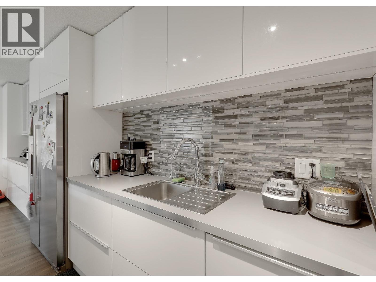 Photo 6 of 503 250 W 1st Street, North Vancouver BC
