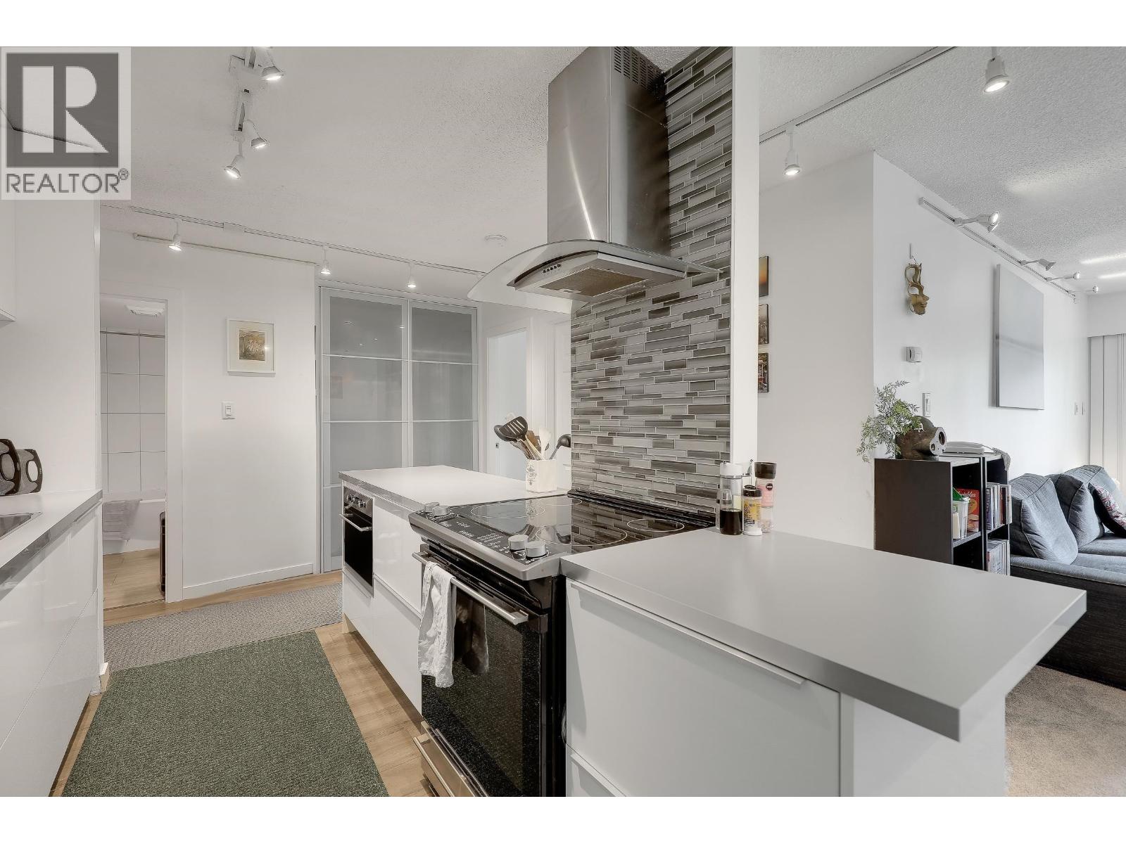 Photo 13 of 503 250 W 1st Street, North Vancouver BC