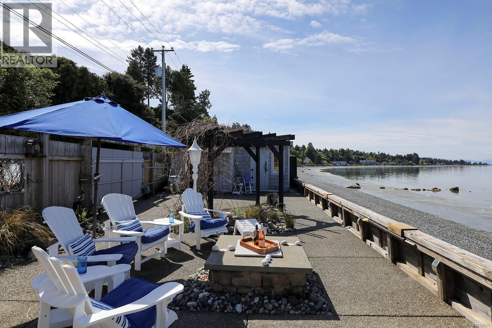 Photo 38 of 2935 Island Hwy W, Qualicum Beach BC