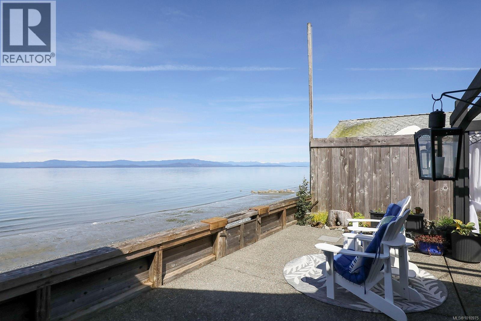 Photo 35 of 2935 Island Hwy W, Qualicum Beach BC