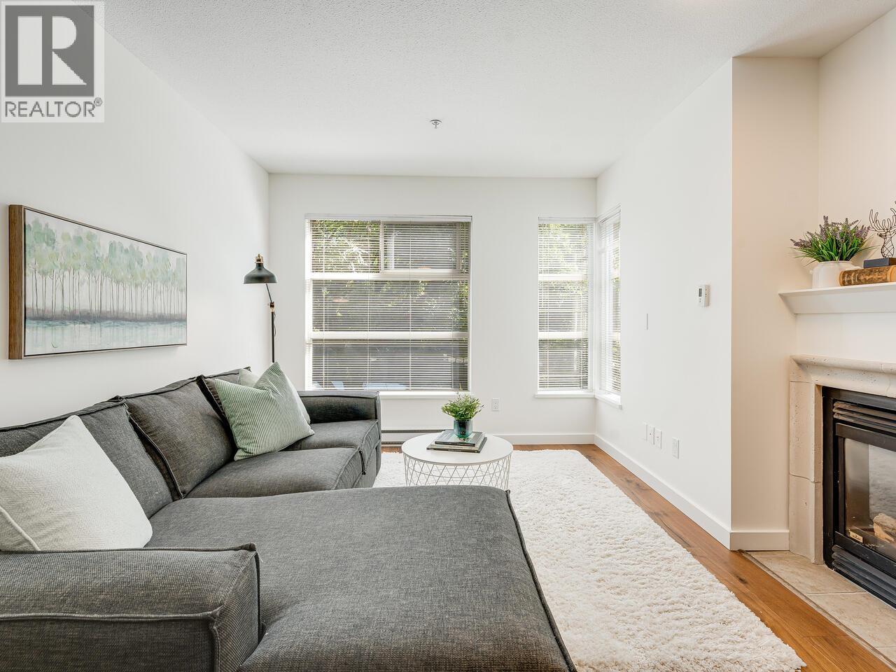 Photo 3 of 204 2181 W 12 Th Avenue, Vancouver BC