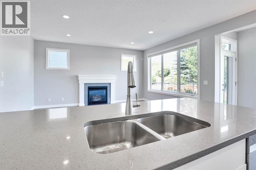 Single Family House for Sale in  Chaparral Valley Way SE Chaparral Calgary 