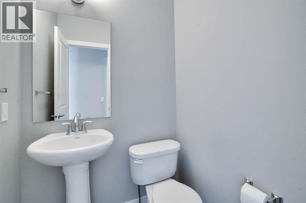 Single Family House for Sale in  Chaparral Valley Way SE Chaparral Calgary 