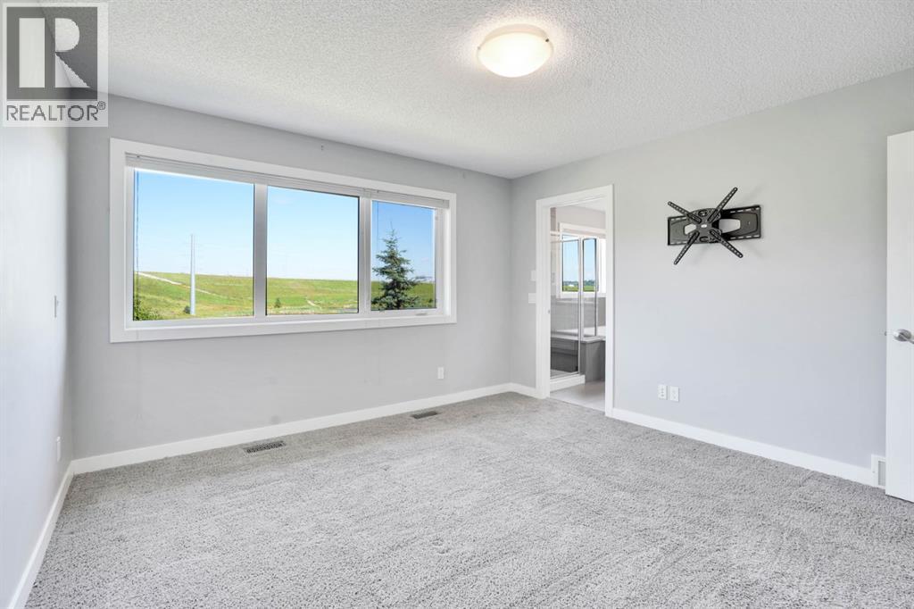 Single Family House for Sale in  Chaparral Valley Way SE Chaparral Calgary 