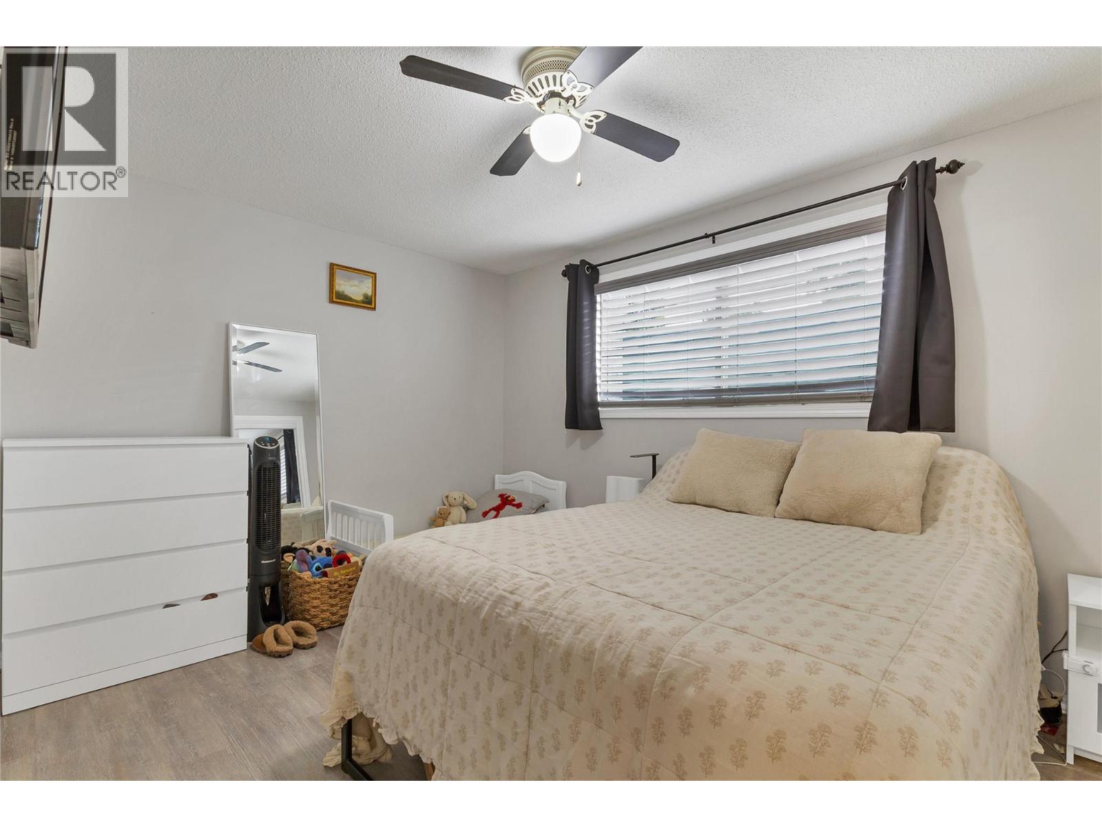 #101 4103 Alexis Park Drive - 14