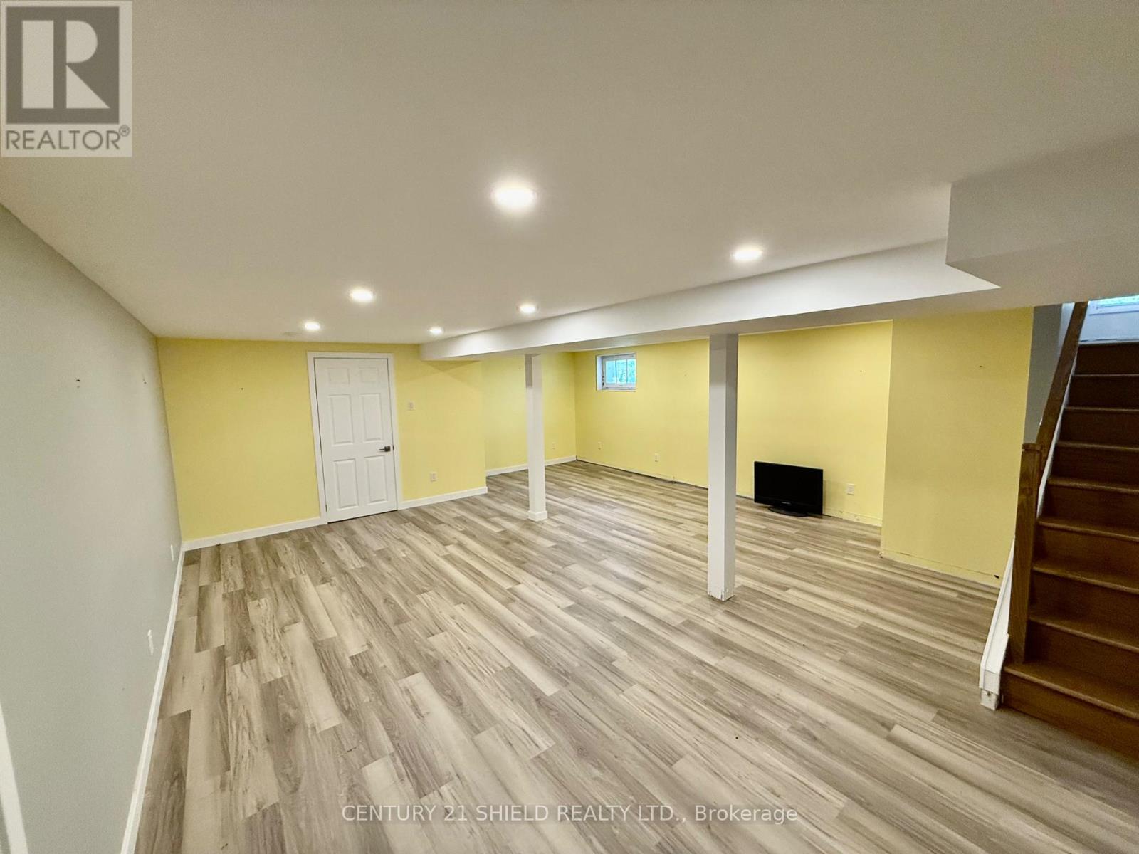 Photo 15 of 2158 Pitt Street, Cornwall ON
