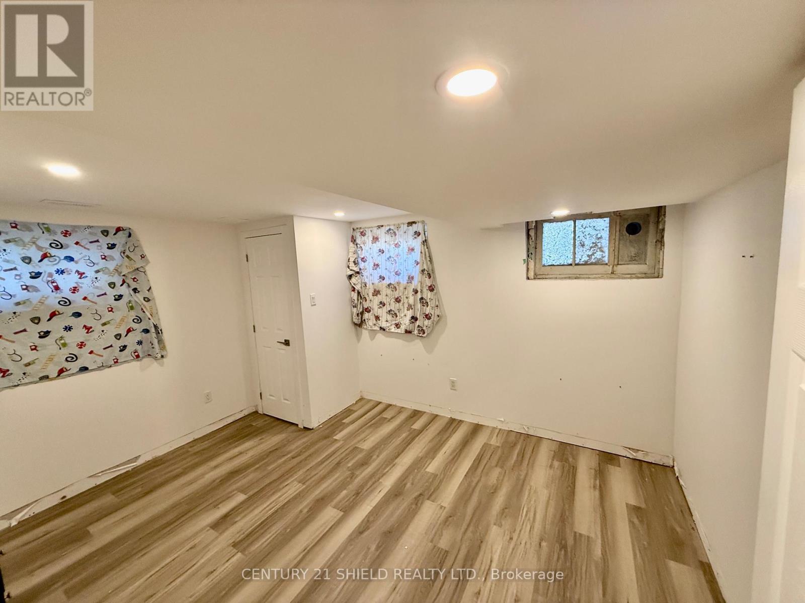 Photo 8 of 2158 Pitt Street, Cornwall ON