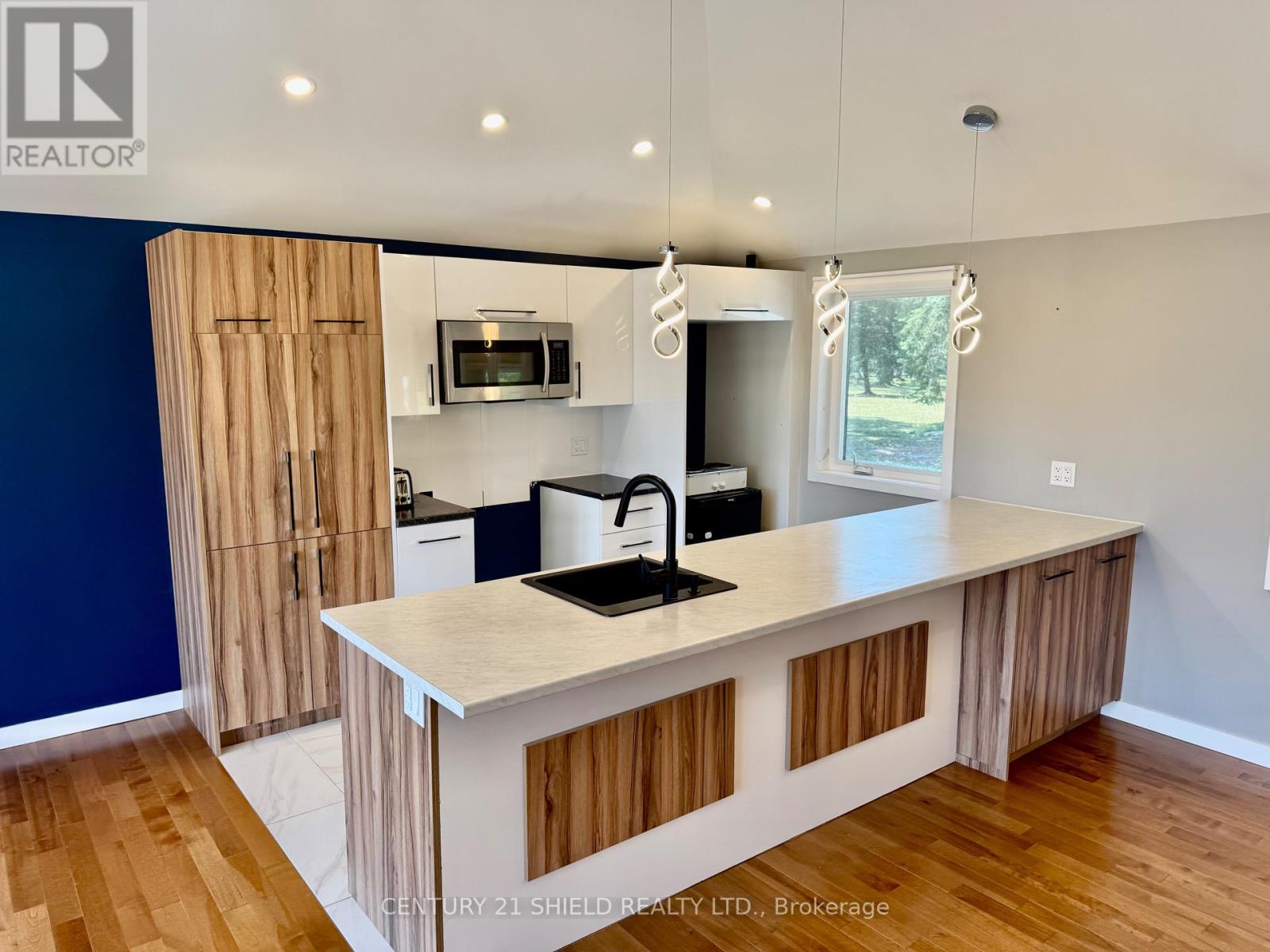 Photo 12 of 2158 Pitt Street, Cornwall ON