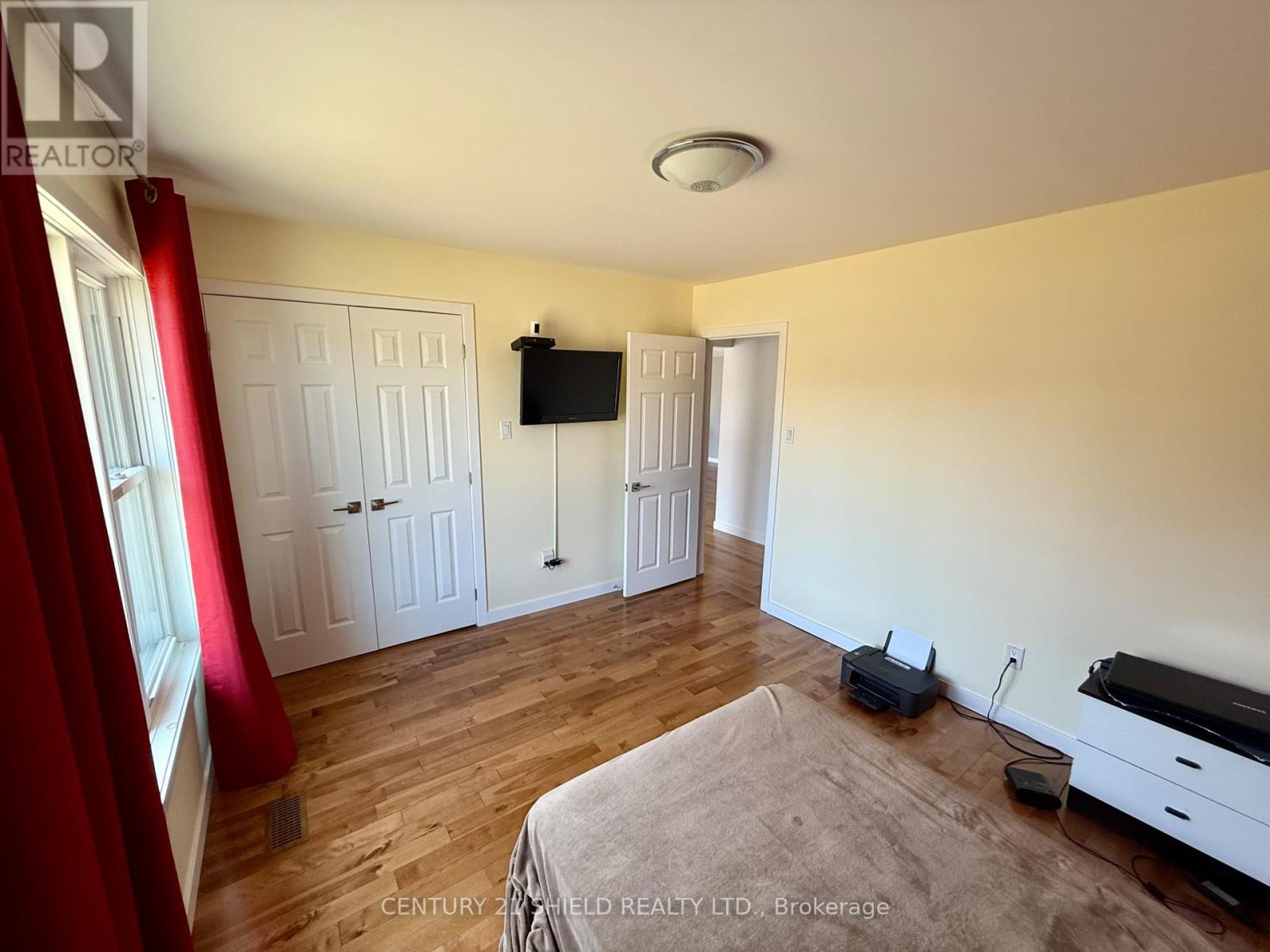 Photo 19 of 2158 Pitt Street, Cornwall ON