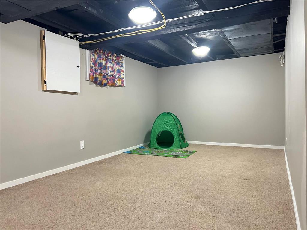 Photo 1 of 566 Burrows Avenue, Winnipeg MB