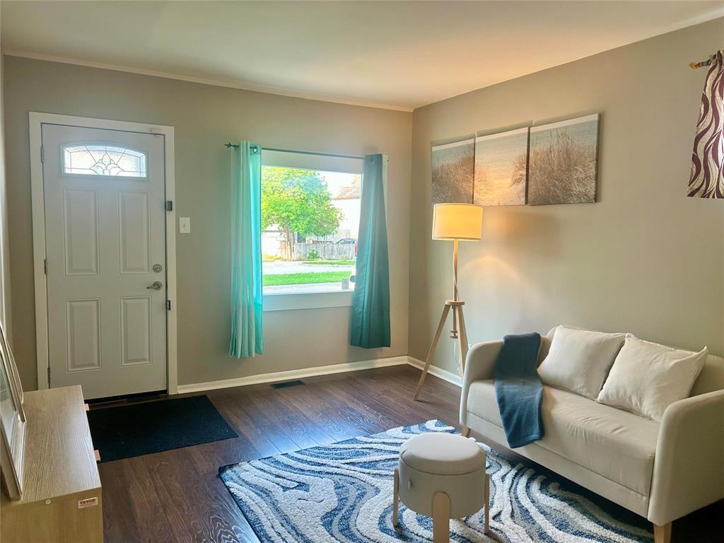 Photo 20 of 566 Burrows Avenue, Winnipeg MB