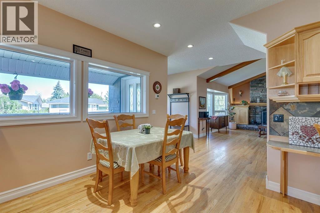Single Family House 4 Level for Sale in  Sackville Drive SW Southwood Calgary 