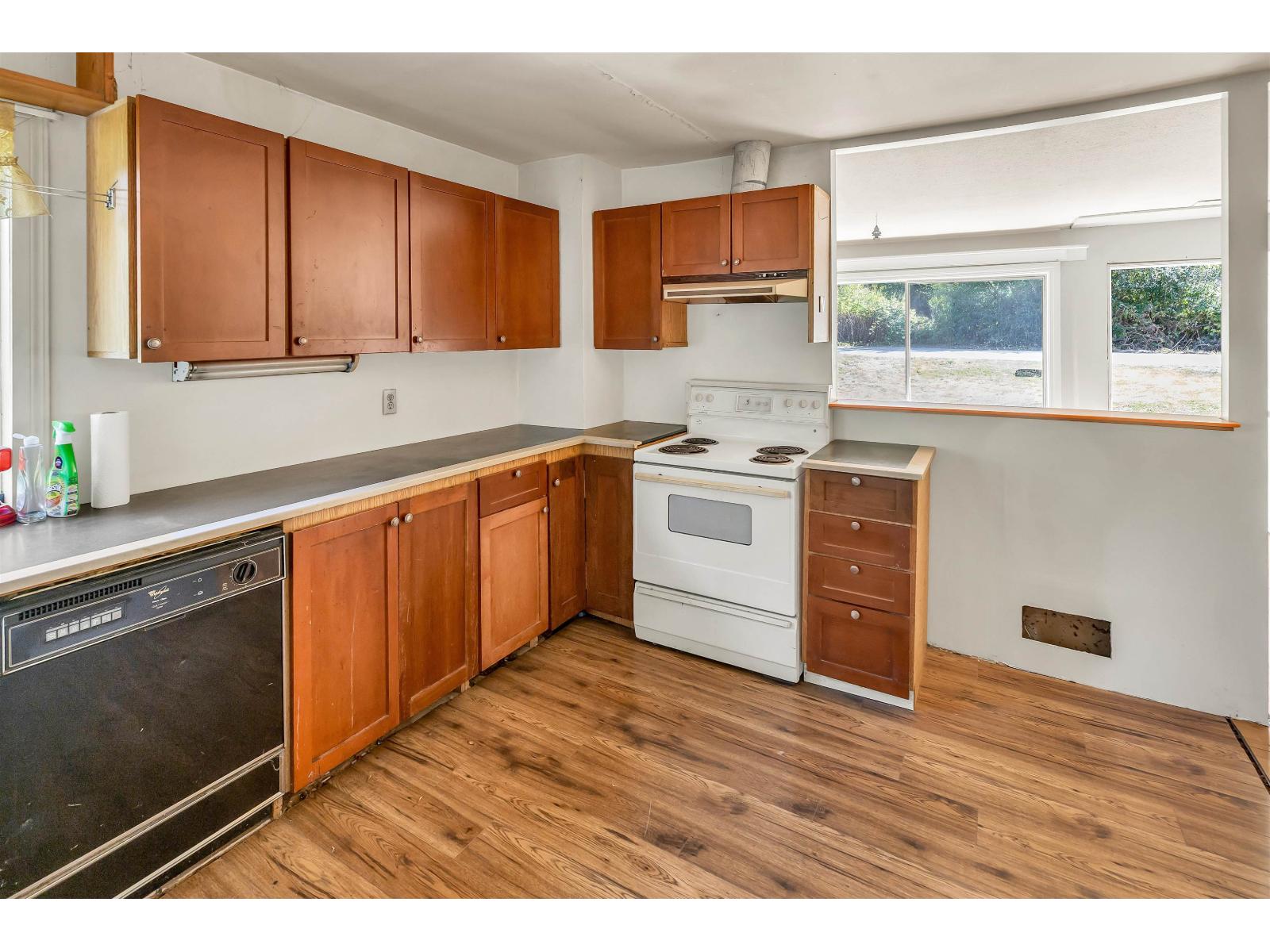 Photo 12 of 33667 Morey Avenue, Abbotsford BC