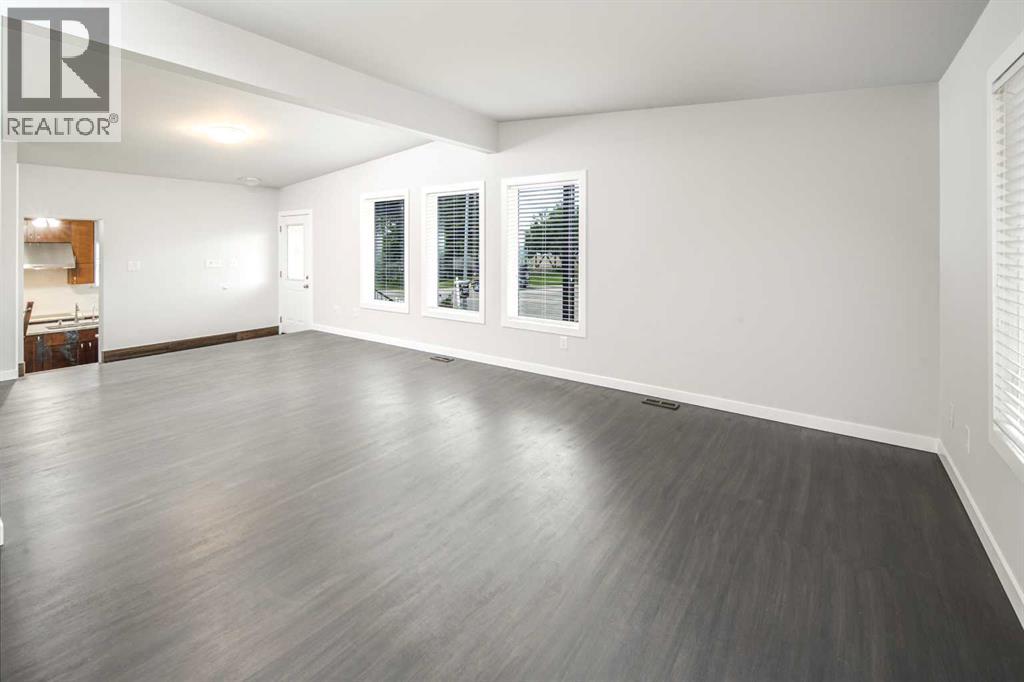 Single Family House Bungalow for Sale in  Dalton Drive NW Dalhousie Calgary 