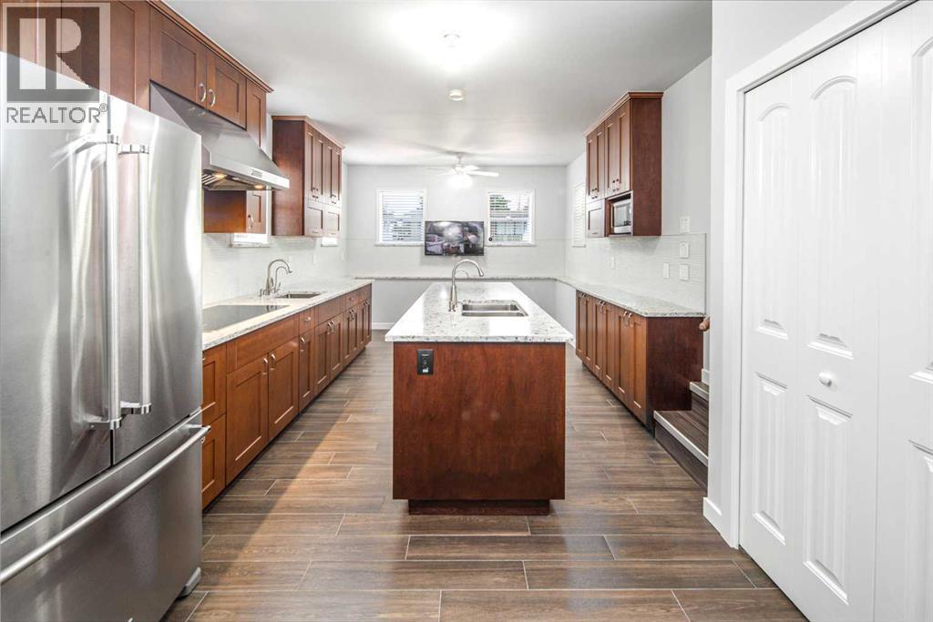 Single Family House Bungalow for Sale in  Dalton Drive NW Dalhousie Calgary 