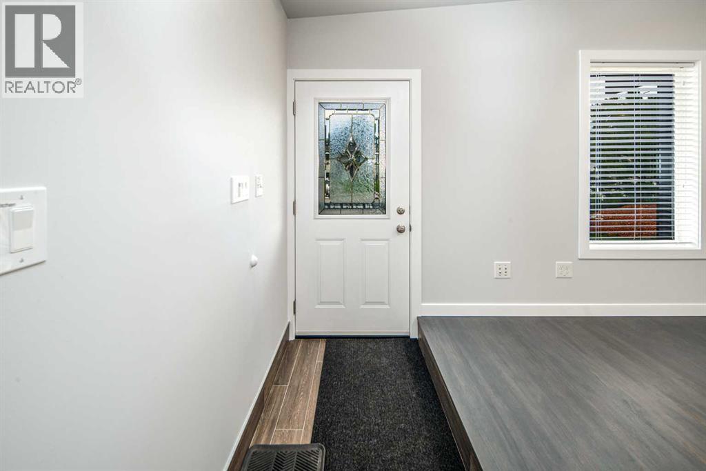 Single Family House Bungalow for Sale in  Dalton Drive NW Dalhousie Calgary 