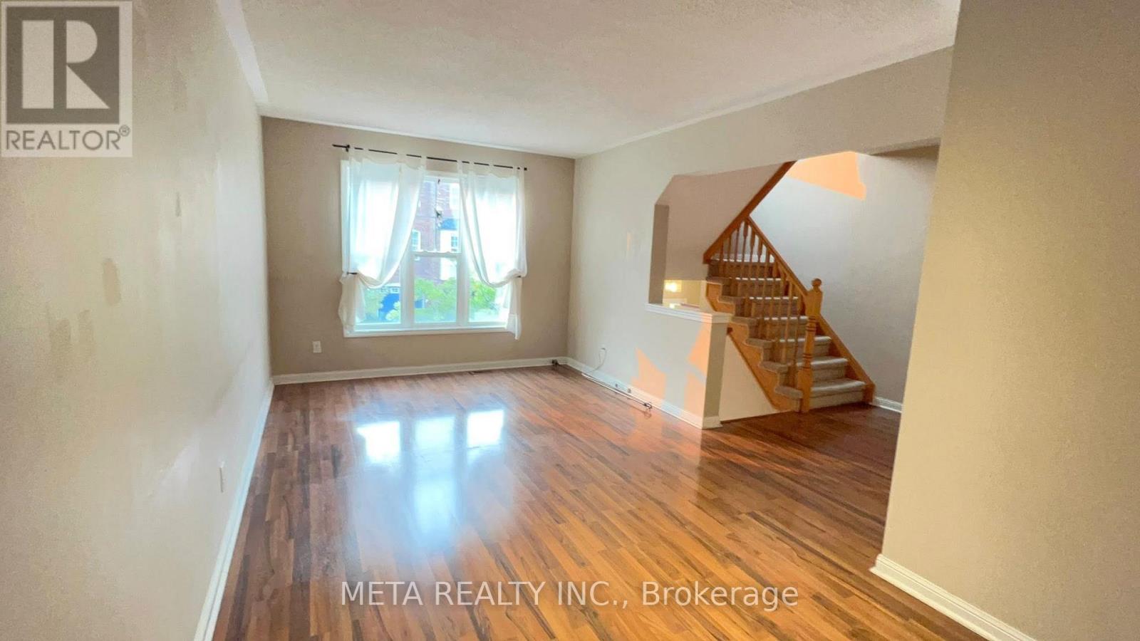 Photo 3 of 156 5980 Whitehorn Avenue, Mississauga ON