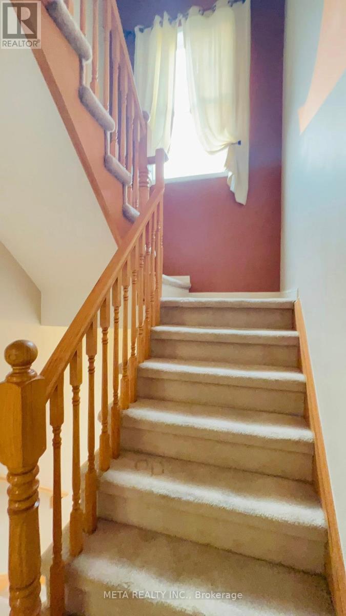 Photo 16 of 156 5980 Whitehorn Avenue, Mississauga ON