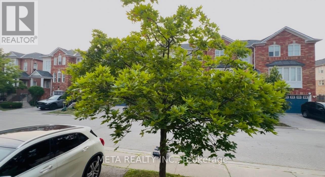 Photo 38 of 156 5980 Whitehorn Avenue, Mississauga ON
